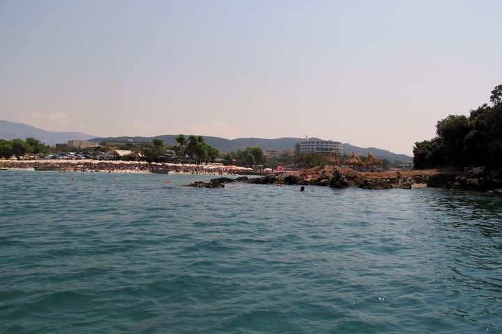 Blue eye Saranda — Blue Eye, Saranda & Ksamil Day Trip